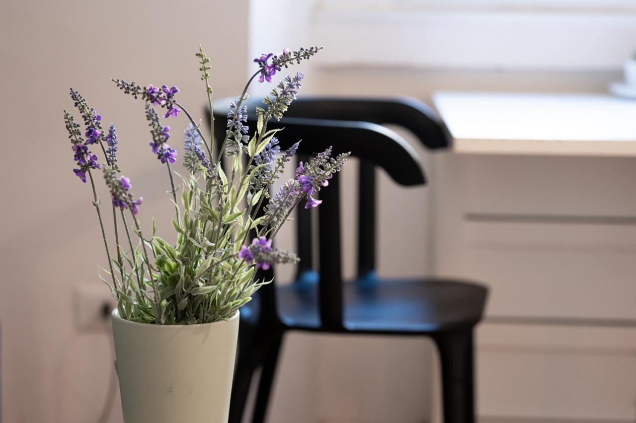 Cozy Apartment Near Navigli Milano Eksteriør bilde